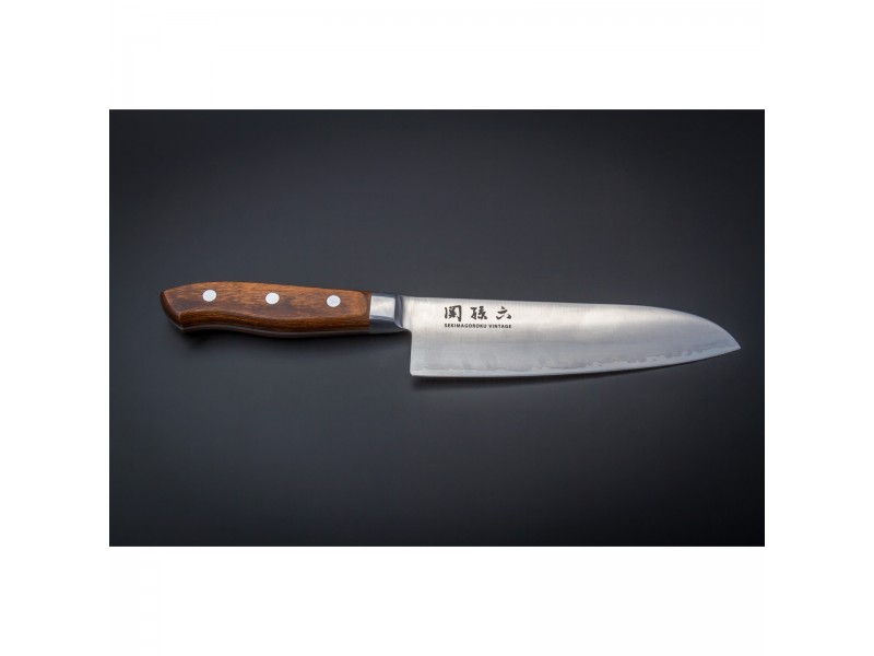 Нож Santoku KAI MGV-0502
